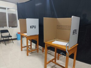 Pemilihan Ketang Inau Konstitusi